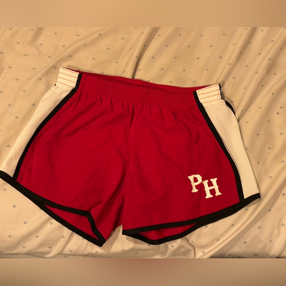 Athletic shorts